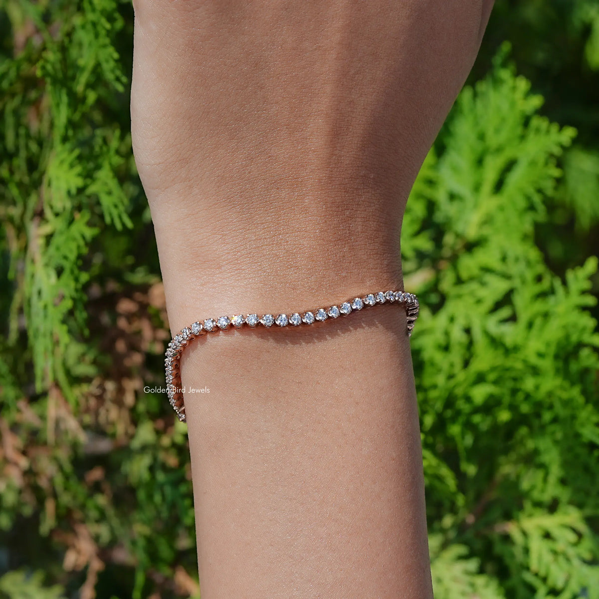 Close-Up View of Round Cut Diamond Bracelet In yellow gold