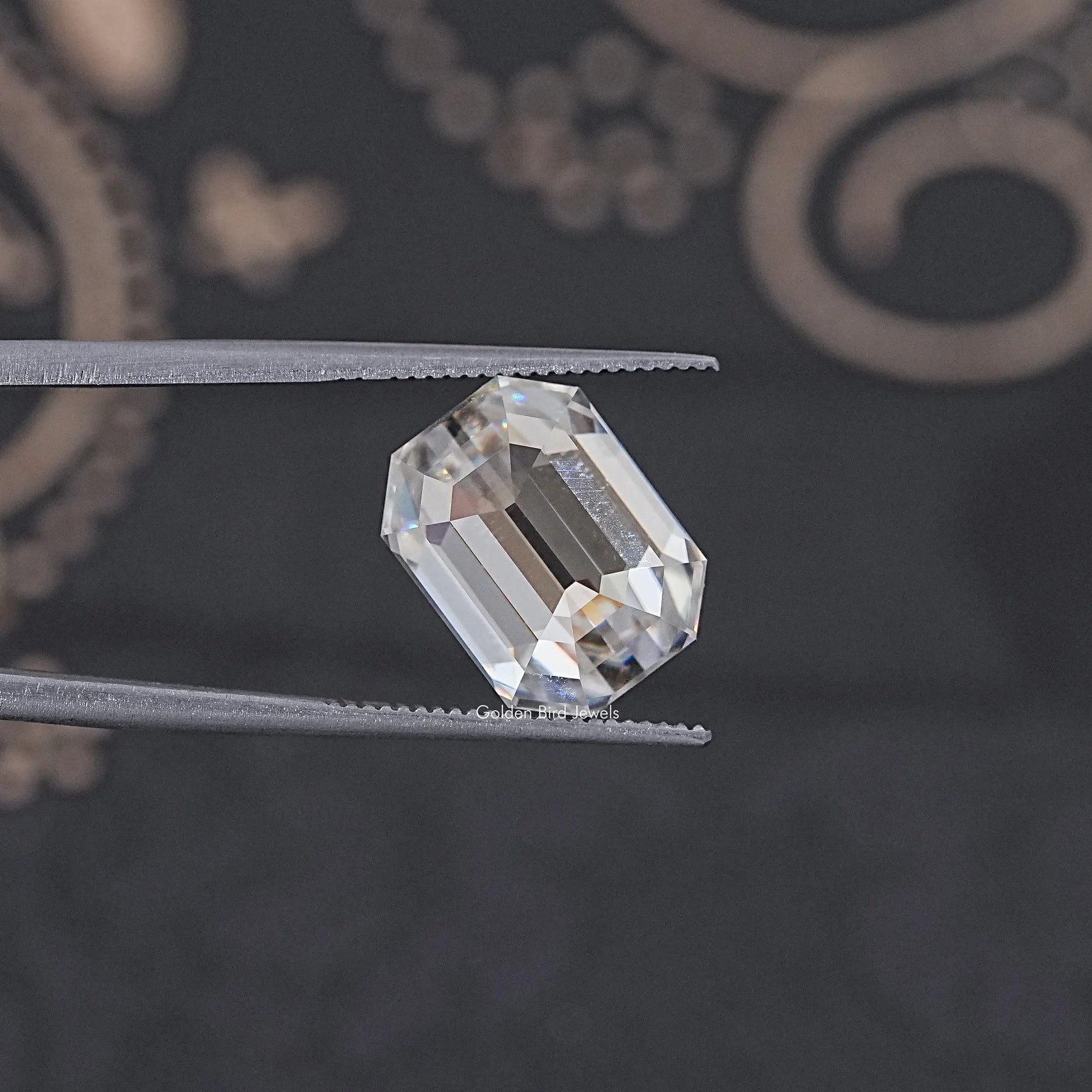Colorless Old Mine Emerald Loose Stone