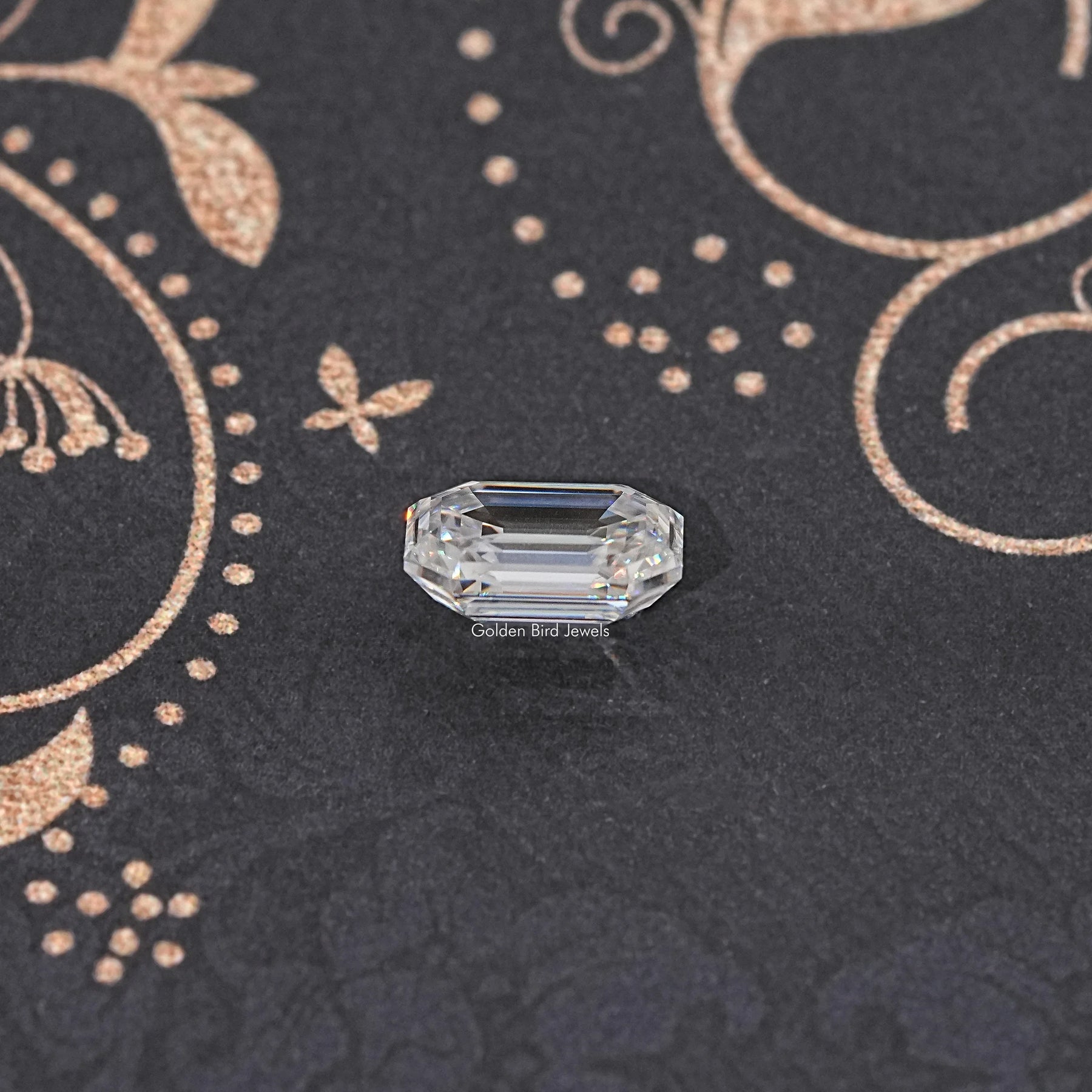 Colorless Old Mine Emerald Loose Stone
