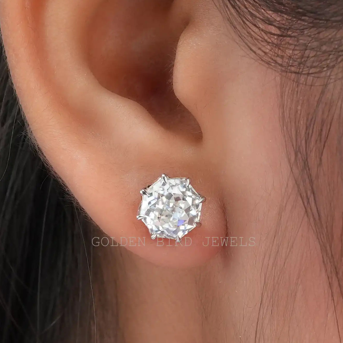 Octagon Moissanite Women's Stud Earrings In White Gold