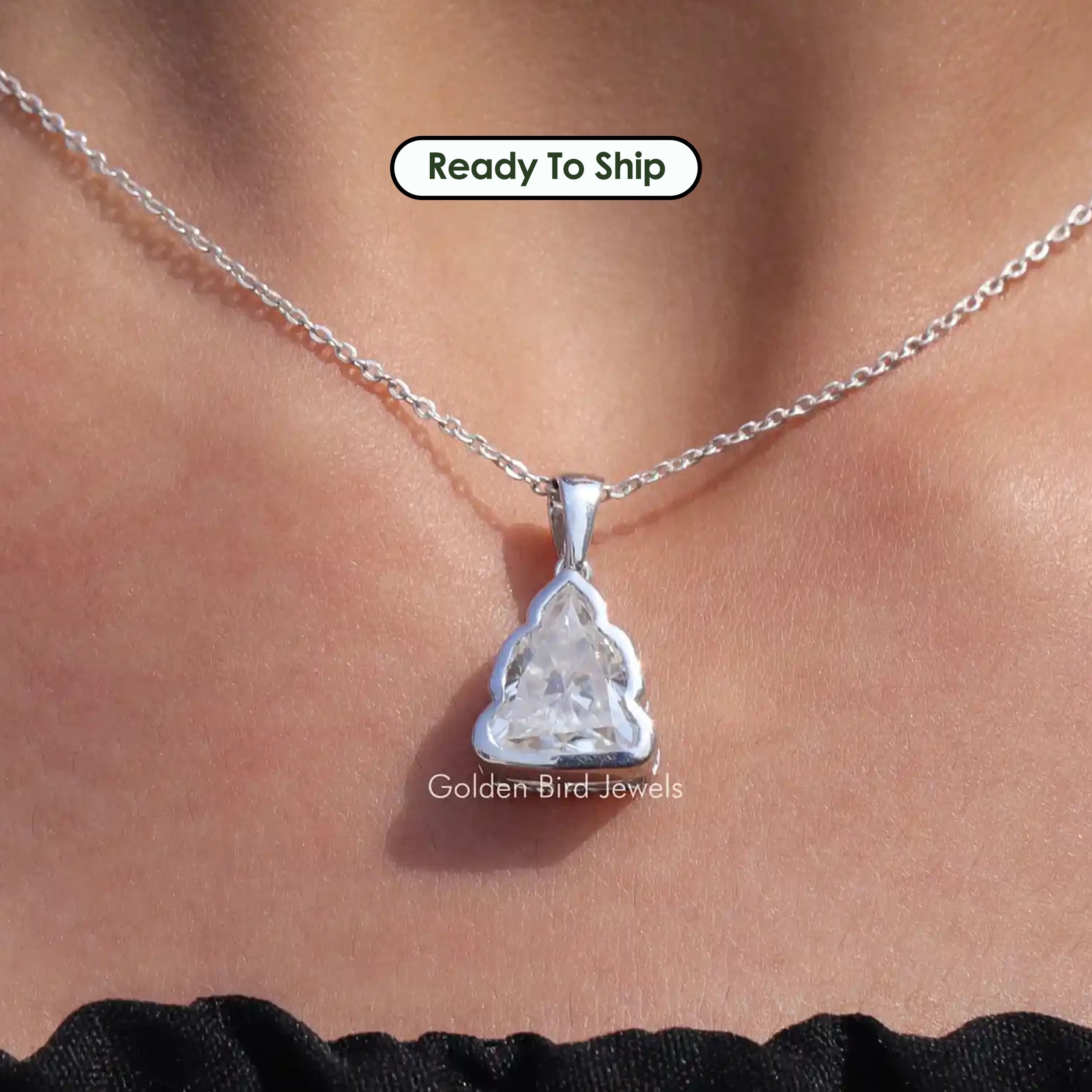 ネックレス・ペンダント Brass Plate Med Cameo Necklace Moissanite pendant with 18K gold plated necklace 1 CTW