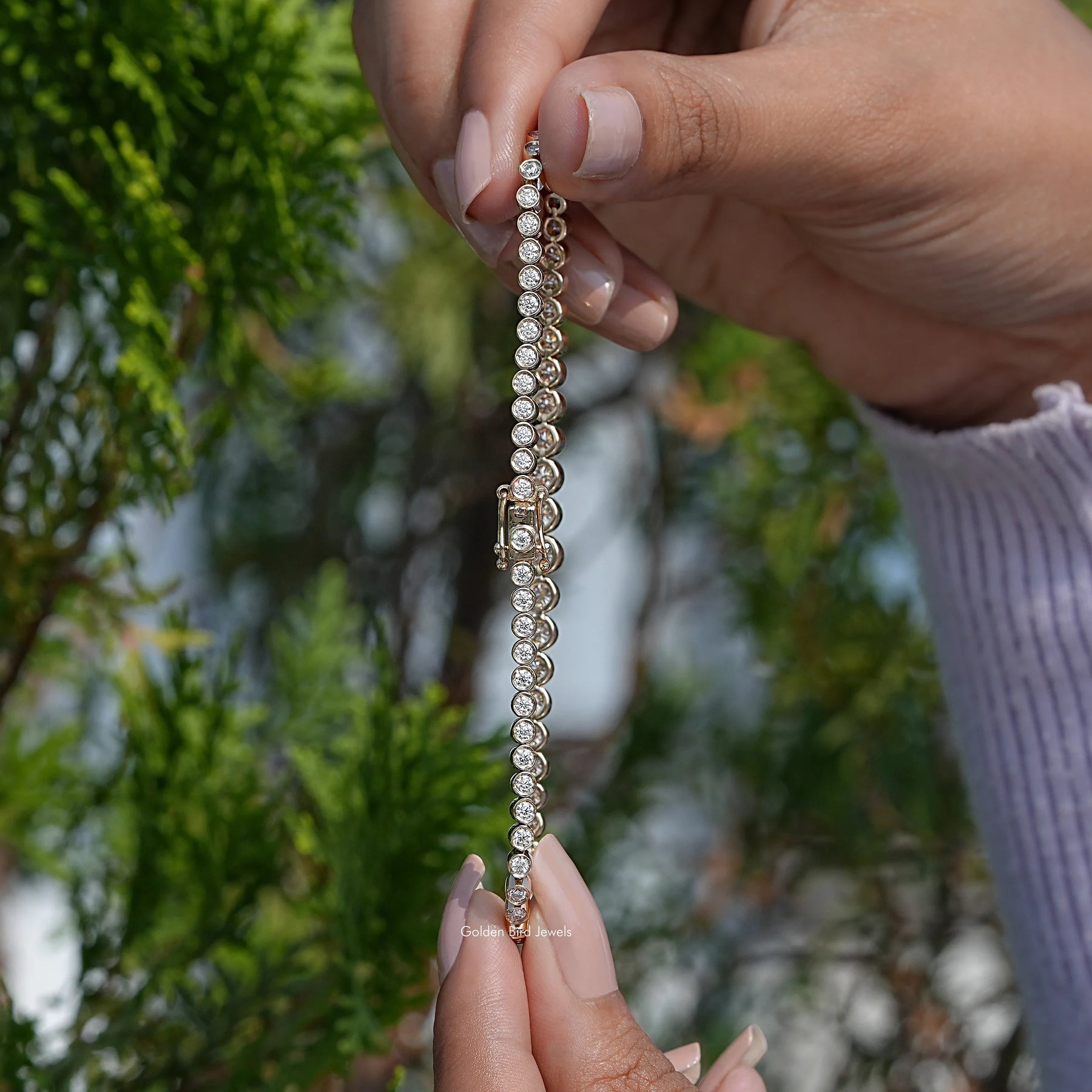 Back view of moissanite round cut tennis bracelet