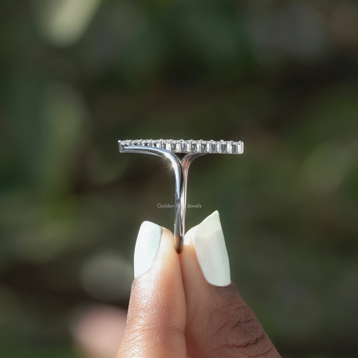 Side View of Round Cut Vertical Bar Bypass Ring In two fingers