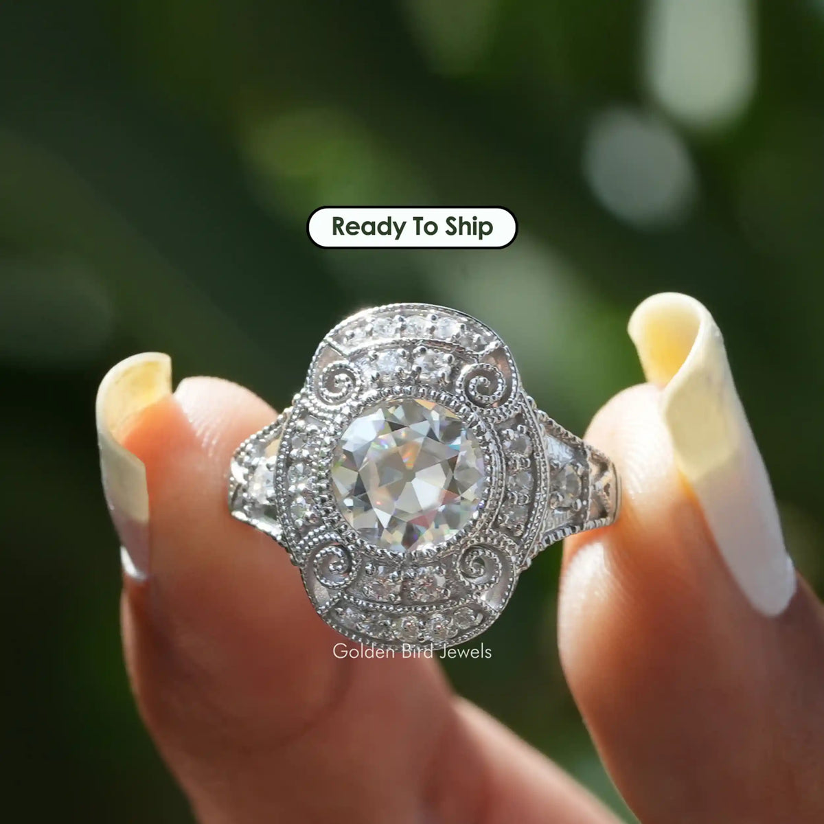 [OEC Round Cut Moissanite Engagement Ring]-[Golden Bird Jewels]