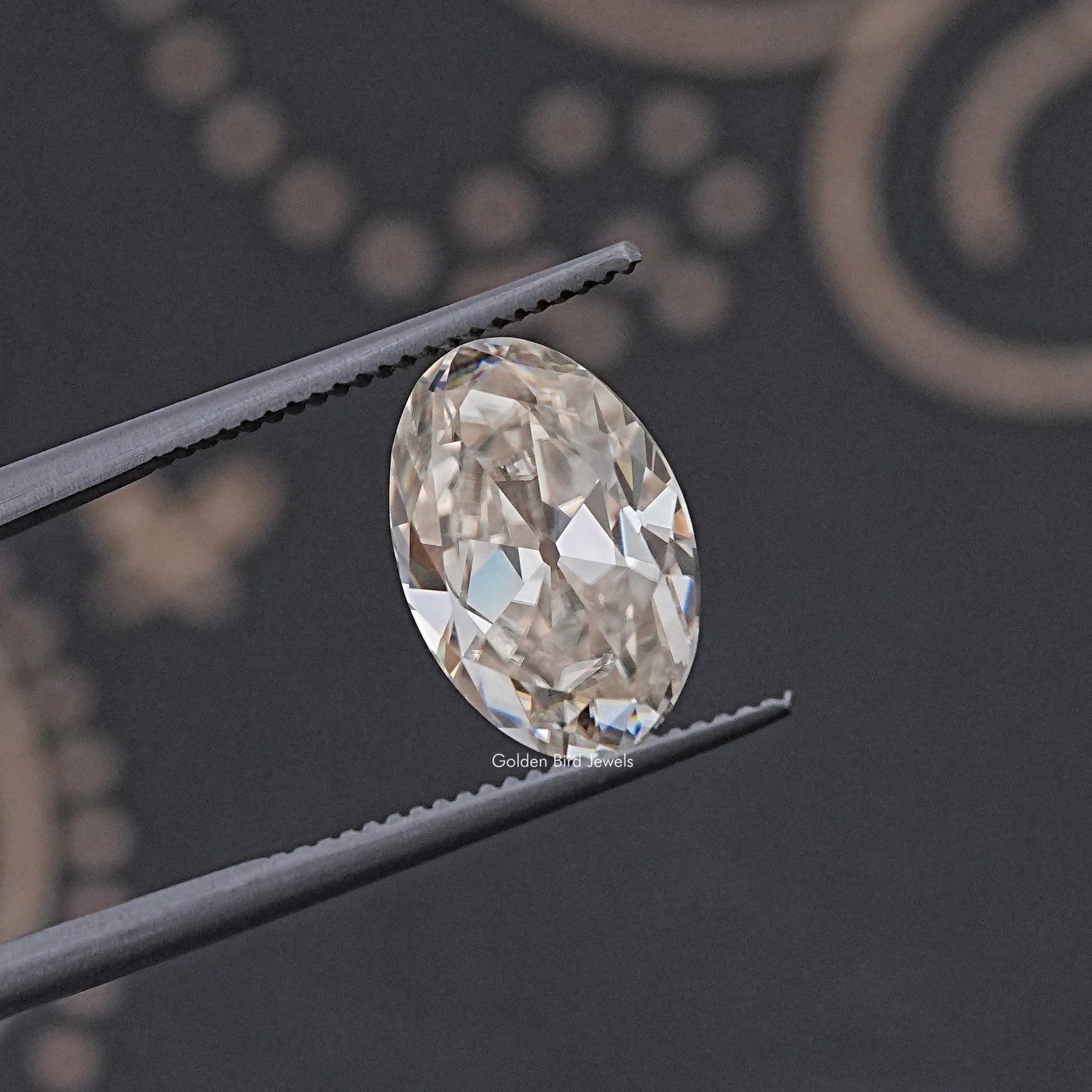 Off White Old Mine Oval Loose Stone