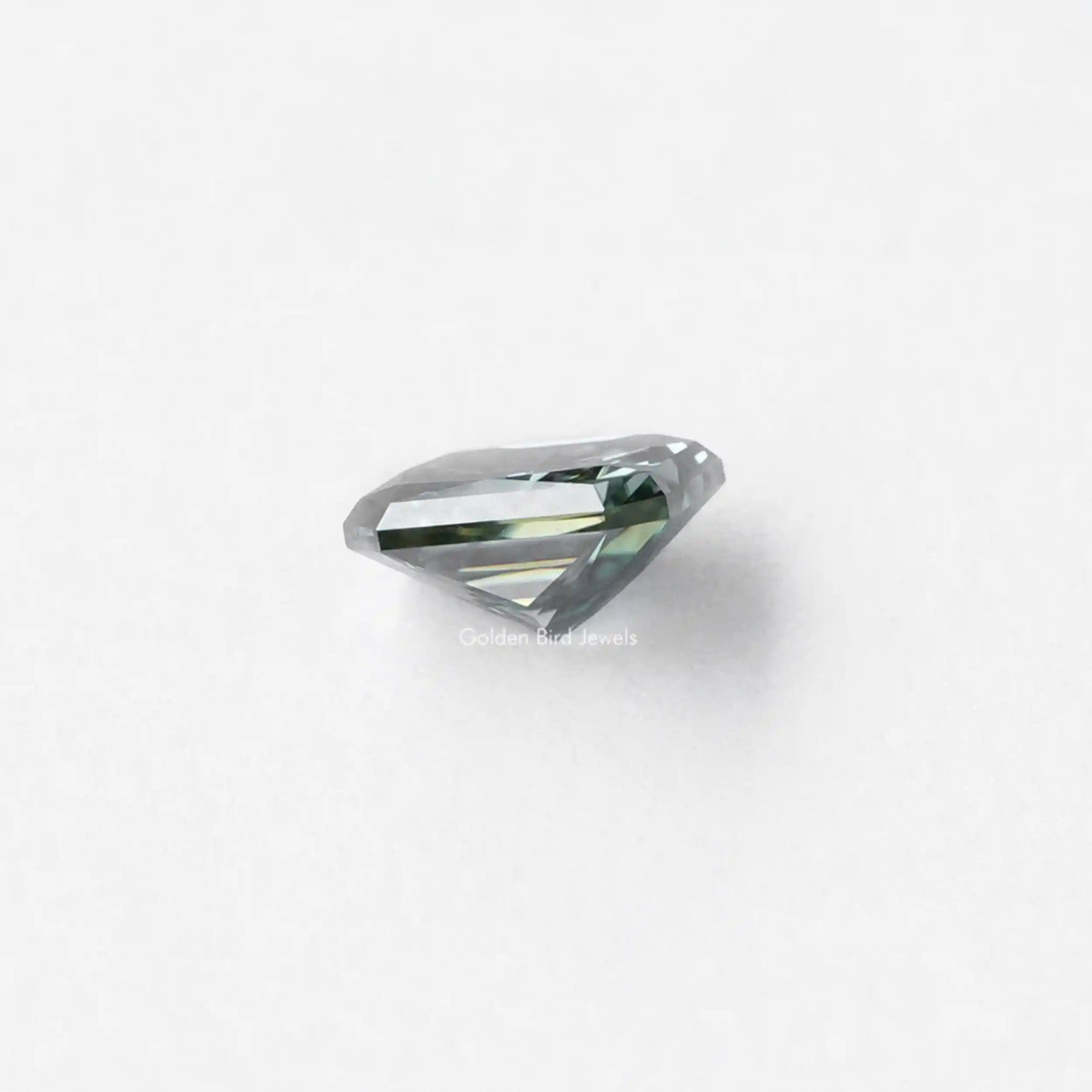 Side view of Radiant Cut Loose Stone