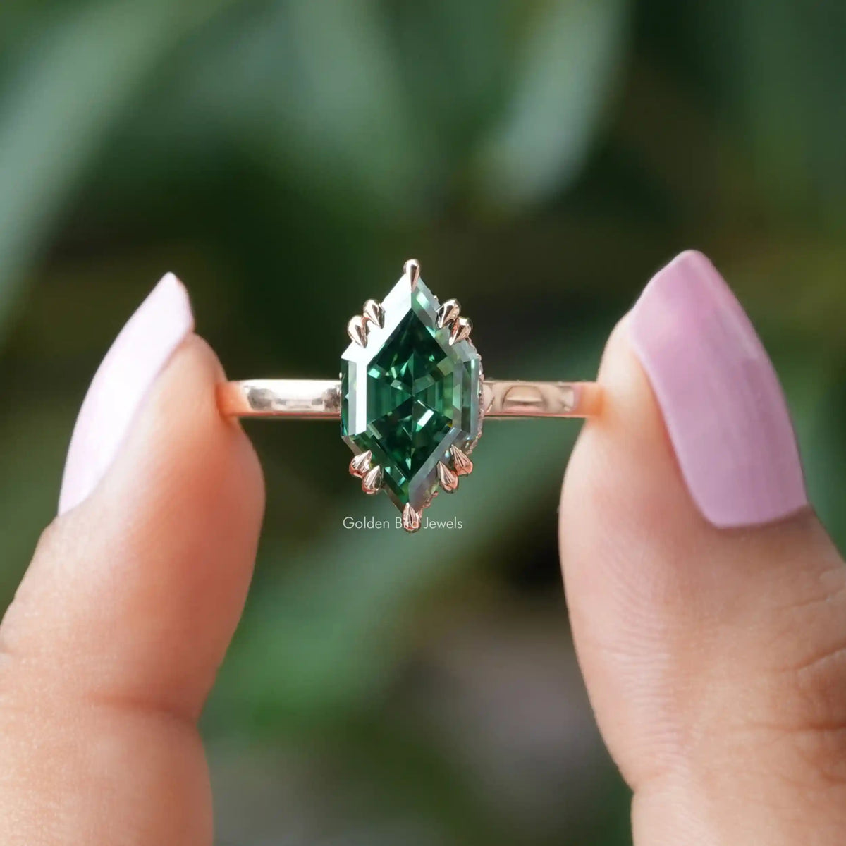[Green Dutch Marquise Cut Solitaire Ring In 14k Yellow Gold]-[Golden Bird Jewels]