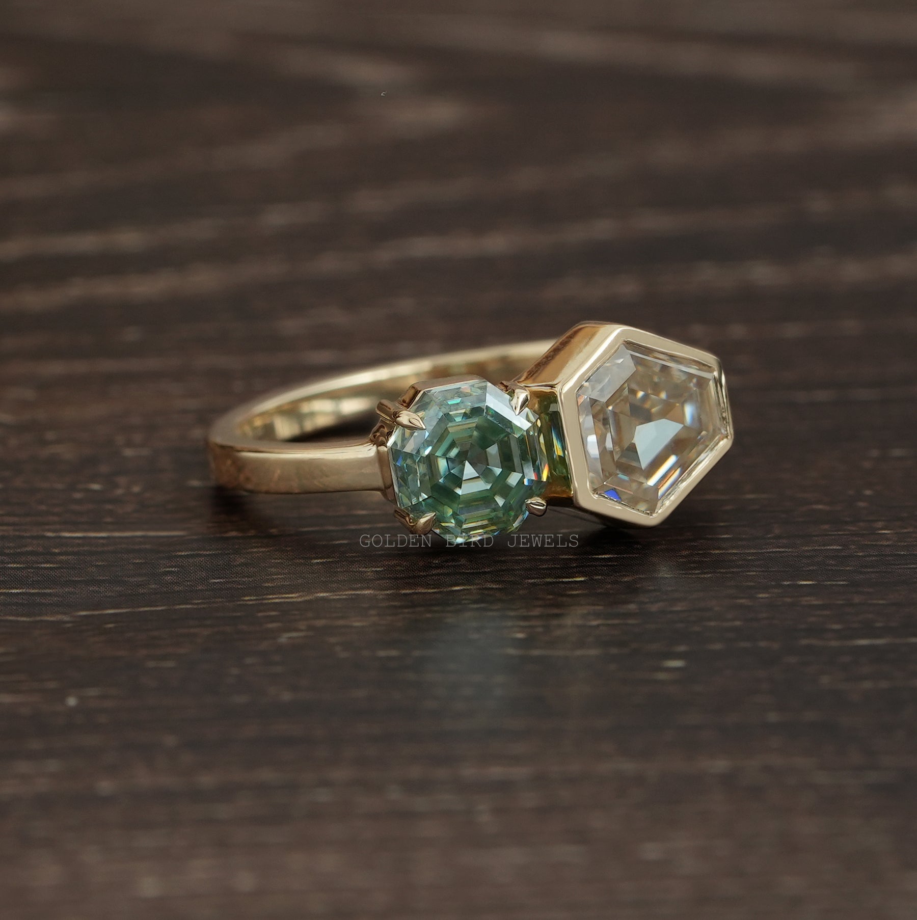 Unique Style Moissanite Toi Et Moi Engagement Ring