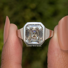 Asscher Cut Moissanite Bezel Set Solitaire Ring