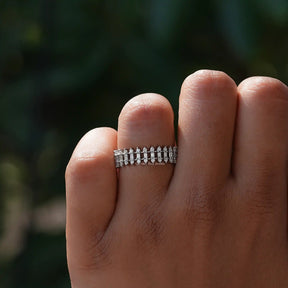 [Colorless Round And Baguette Cut White Gold Band]-[Golden Bird Jewels]