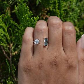 In front view of moissanite baguette cut Ring
