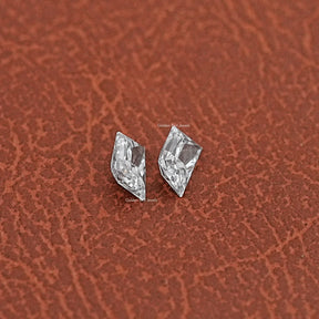 View of Trapezoid Cut Loose Diamond Matching Pair