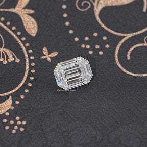 Colorless Old Mine Emerald Loose Stone