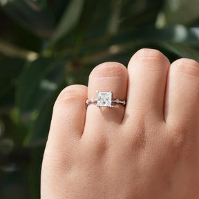 [Moissanite Colorless Princess Cut Solitaire Ring]-[Golden Bird Jewels]