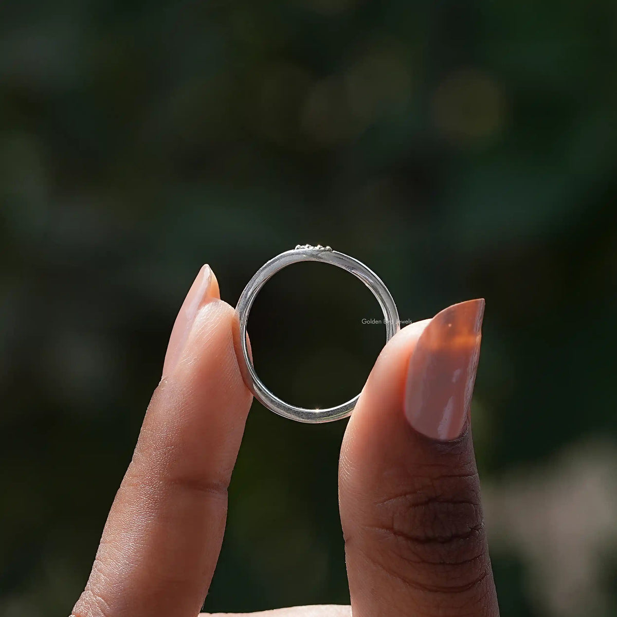 [Moissanite Round Cut Dainty Curved Band]-[Golden Bird Jewels]