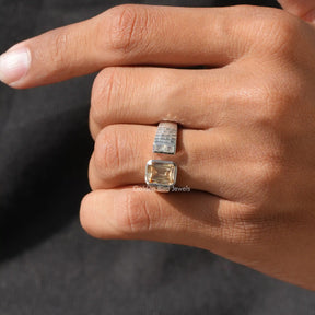 Detailed View Of Toi Et Moi Criss And Baguette Cut Moissanite Ring in white gold