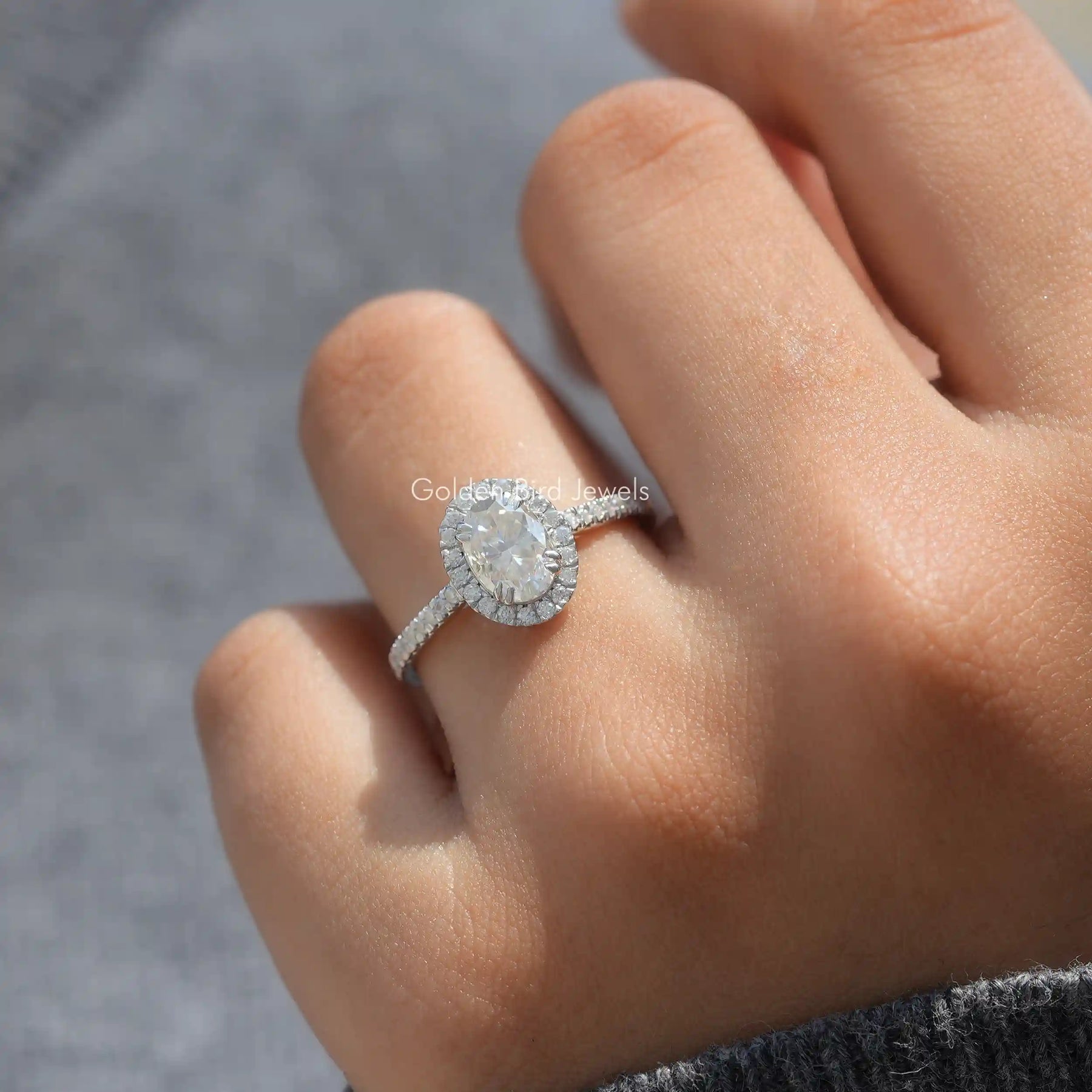 [Crushed Ice Oval Cut Moissanite Halo Engagement Ring]-[Golden Bird Jewels] 
