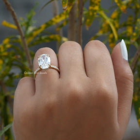 [Yellow Gold Oval And Round Cut Moissanite Ring]-[Golden Bird Jewels]