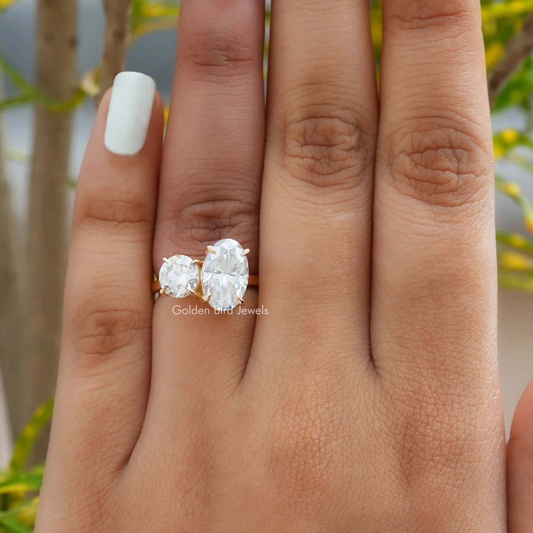 [This crushed ice oval and round cut moissanite toi et moi ring]-[Golden Bird Jewels]