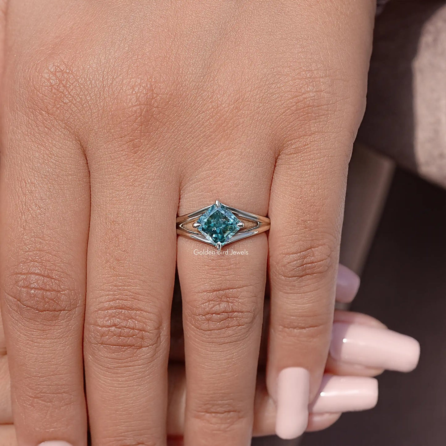 Cushion Moissanite Gemstone Split Shank Wedding Ring