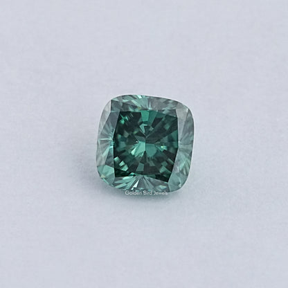 Dark green cushion-cut moissanite loose stone