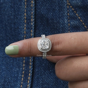 [Cushion cut moissanite ring made of white gold and round cut side stones]-[Golden Bird Jewels]