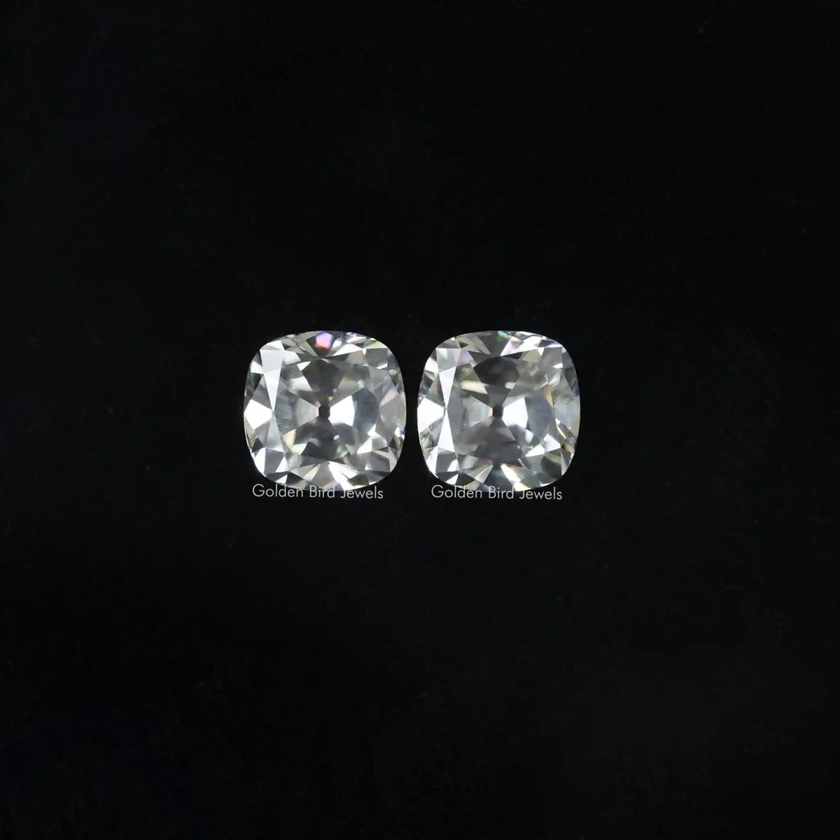 [Front view of cushion cut loose moissanite made of vvs clarity]-[Golden Bird Jewels]