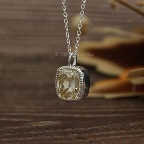 [This pendant made of yellow cushion cut moissanite]-[Golden Bird Jewels]