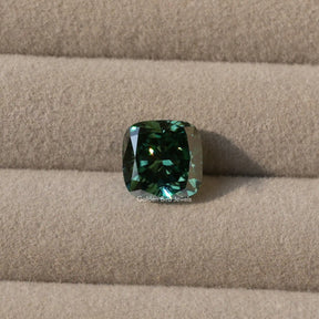 [This loose moissanite cushion cut stone made of vs clarity]-[Golden Bird Jewels]