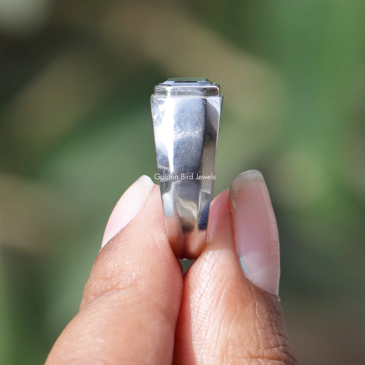 [Solitaire Emerald Cut Moissanite Ring]-[Golden Bird Jewels]