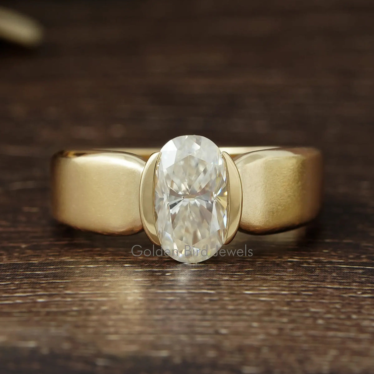 Crushed Ice Oval Cut Moissanite Solitaire Ring