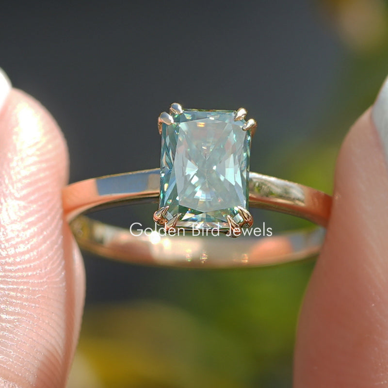 Radiant Cut Moissanite Engagement Ring
