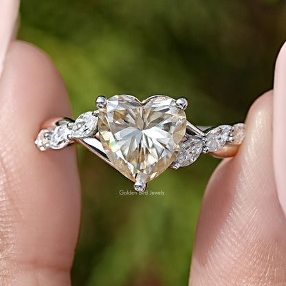 Heart & Marquise Moissanite Diamond Floral Wedding Ring