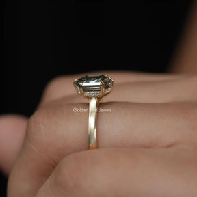 [Hidden Halo Moissanite Ring Crafted With Grey Hexagon Cut Stone]-[Golden Bird Jewels]