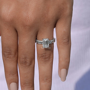 Detailed view of Emerald Cut Wedding Band
