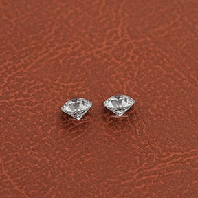 View of Old European Round Cut Lab Grown Diamond In Colorless