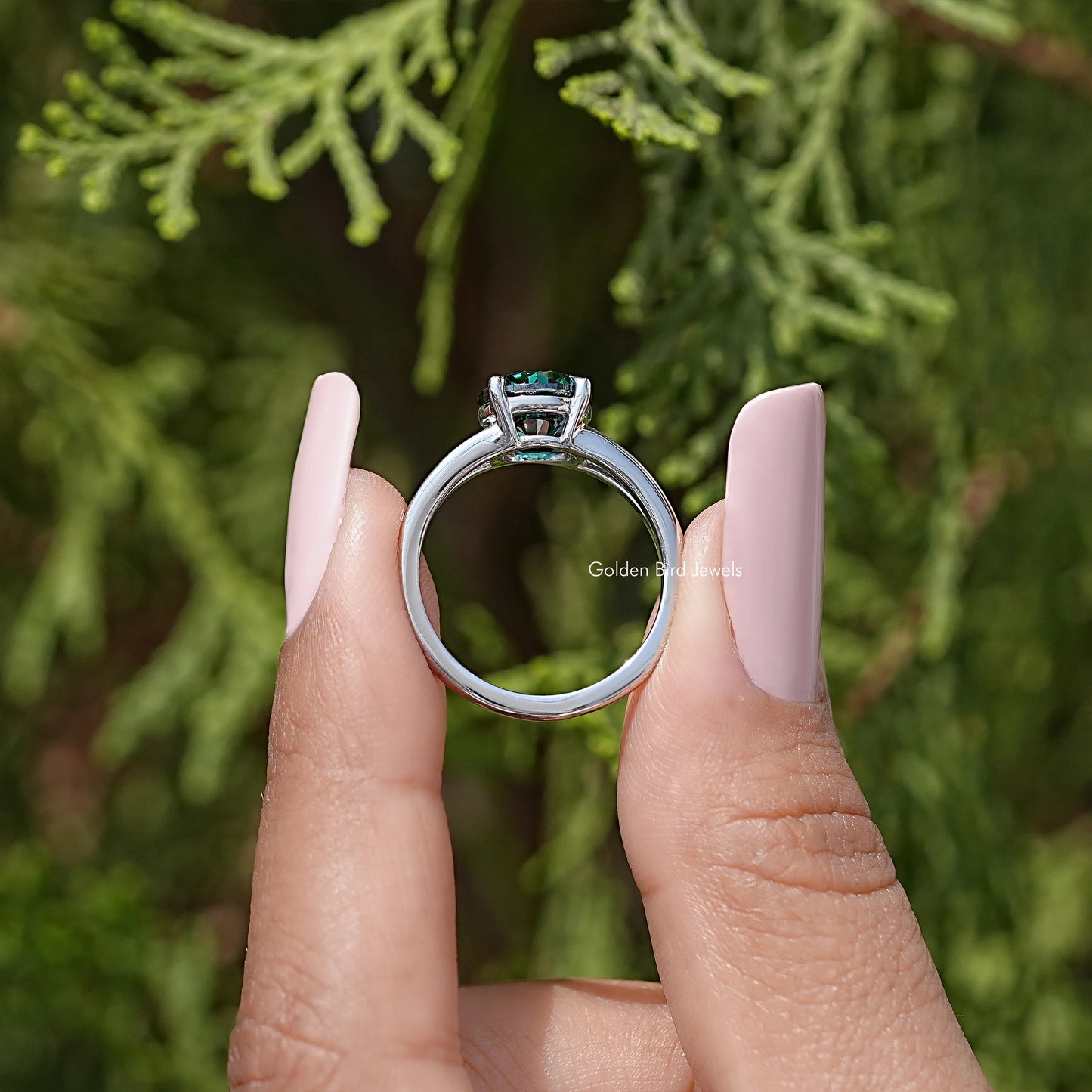 Round Cut Moissanite Gemstone Split Shank Engagement Ring
