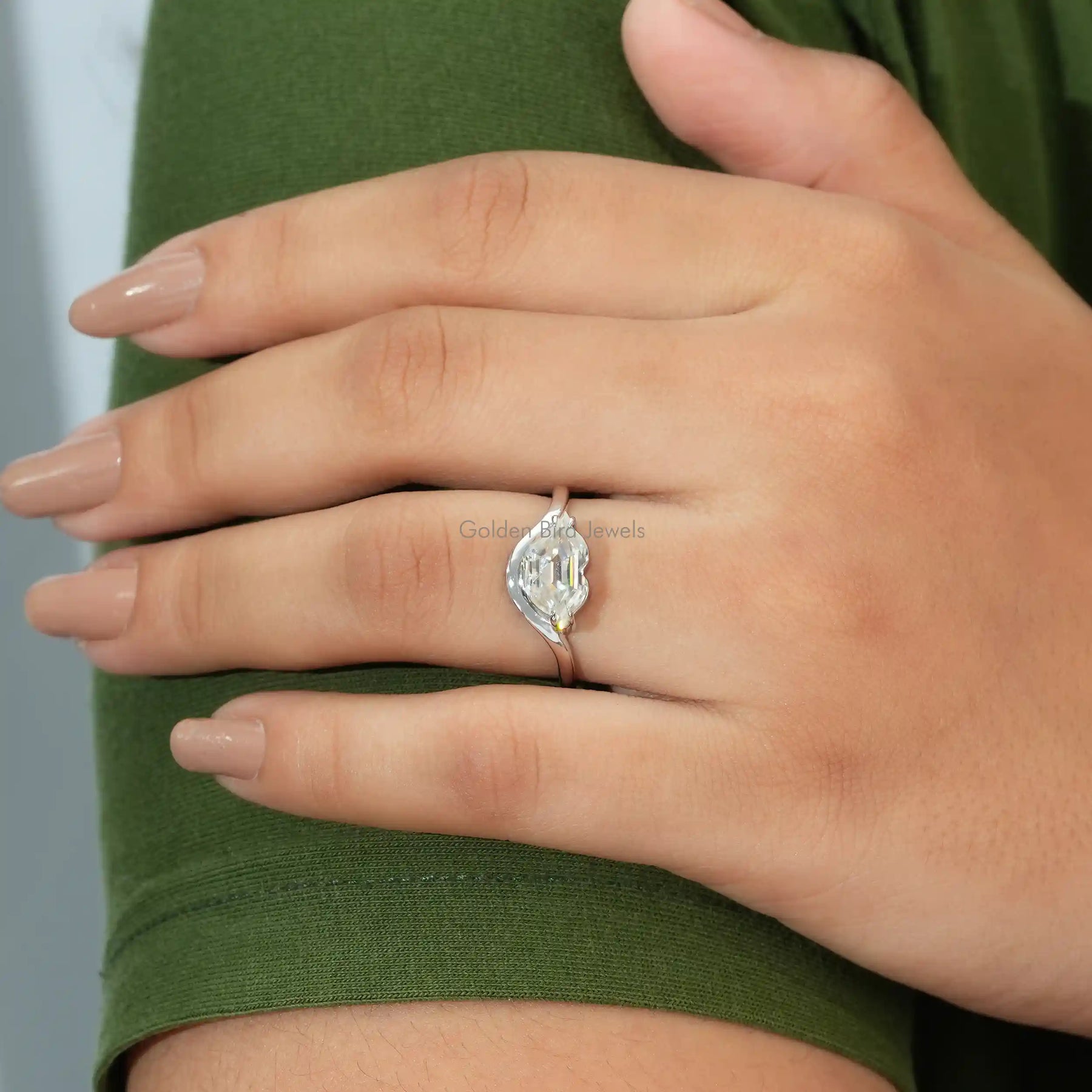 [Moissanite Engagement Ring Set In Antique Cut Stone]-[Golden Bird Jewels]