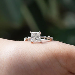 [Prong Set Moissanite Princess Cut Solitaire ring]-[Golden Bird Jewels]