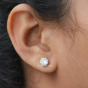 [Close up View Of Moissanite Wedding Earrings Made Of Round Cut Stone]-[Golden Bird Jewels]