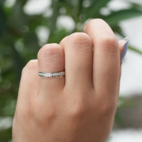 Round Cut Moissanite Ring In White Gold