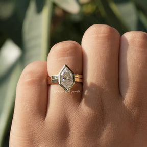 [Solitaire dutch marquise cut moissanite ring set in 14k yellow gold]-[Golden Bird Jewels]