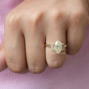 [In Finger Front View Of 3 Stone Engagement Ring Made In 18K Yellow Gold]-[Golden Bird Jewels]