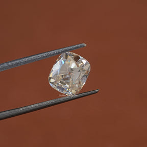 [Near Colorless Old Mine Cushion Cut Loose]-[Golden Bird Jewels]