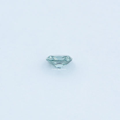 Side View Of Loose Moissanite in unique Pattern 