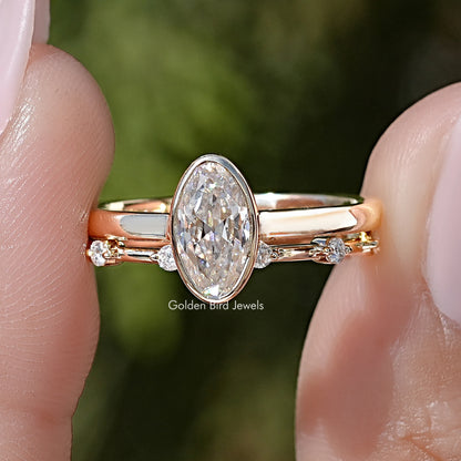 Old Mine Moval Cut Moissanite Solitaire Bridal Ring Set