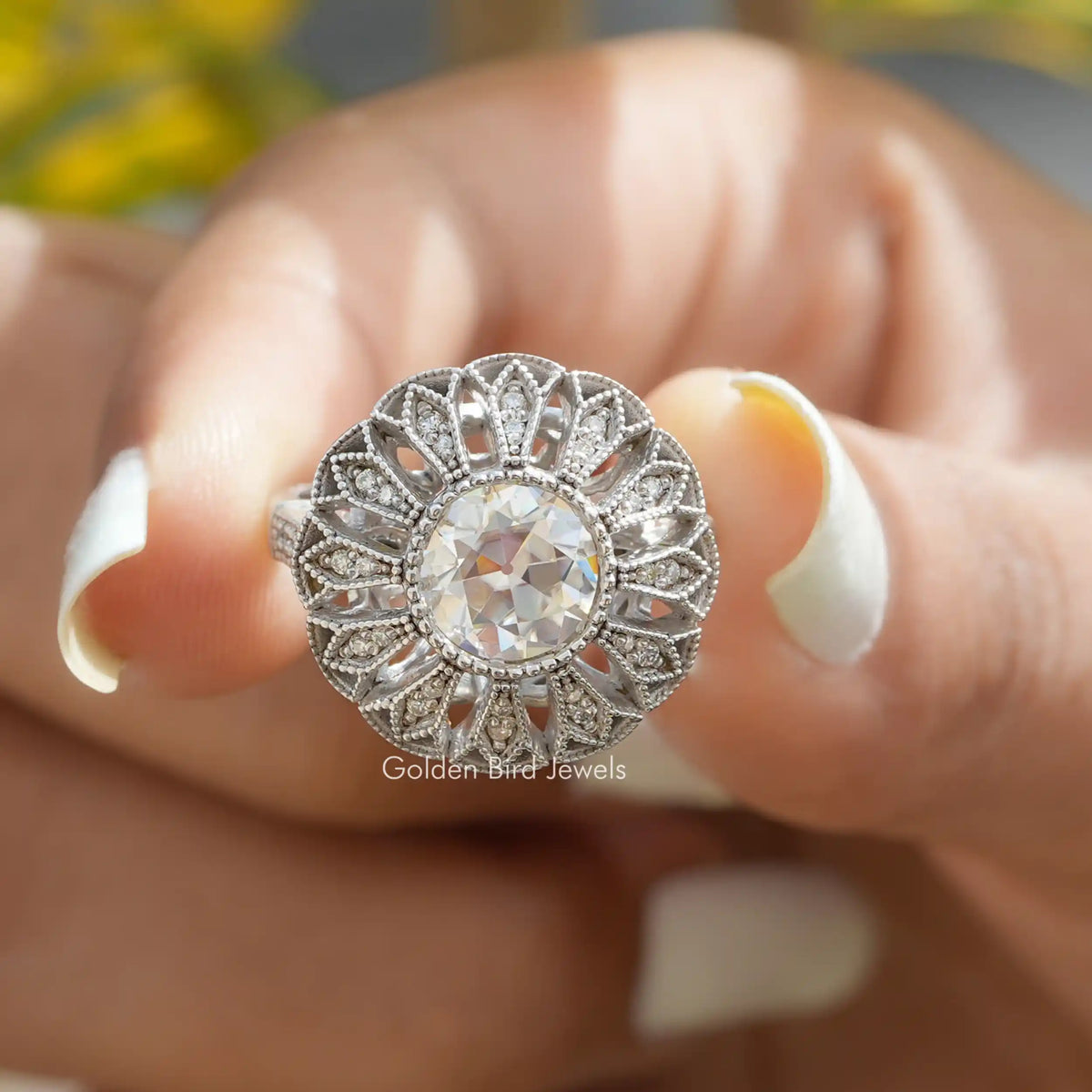 [Old European Round Cut Moissanite Vintage Engagement Ring]-[Golden Bird Jewels]