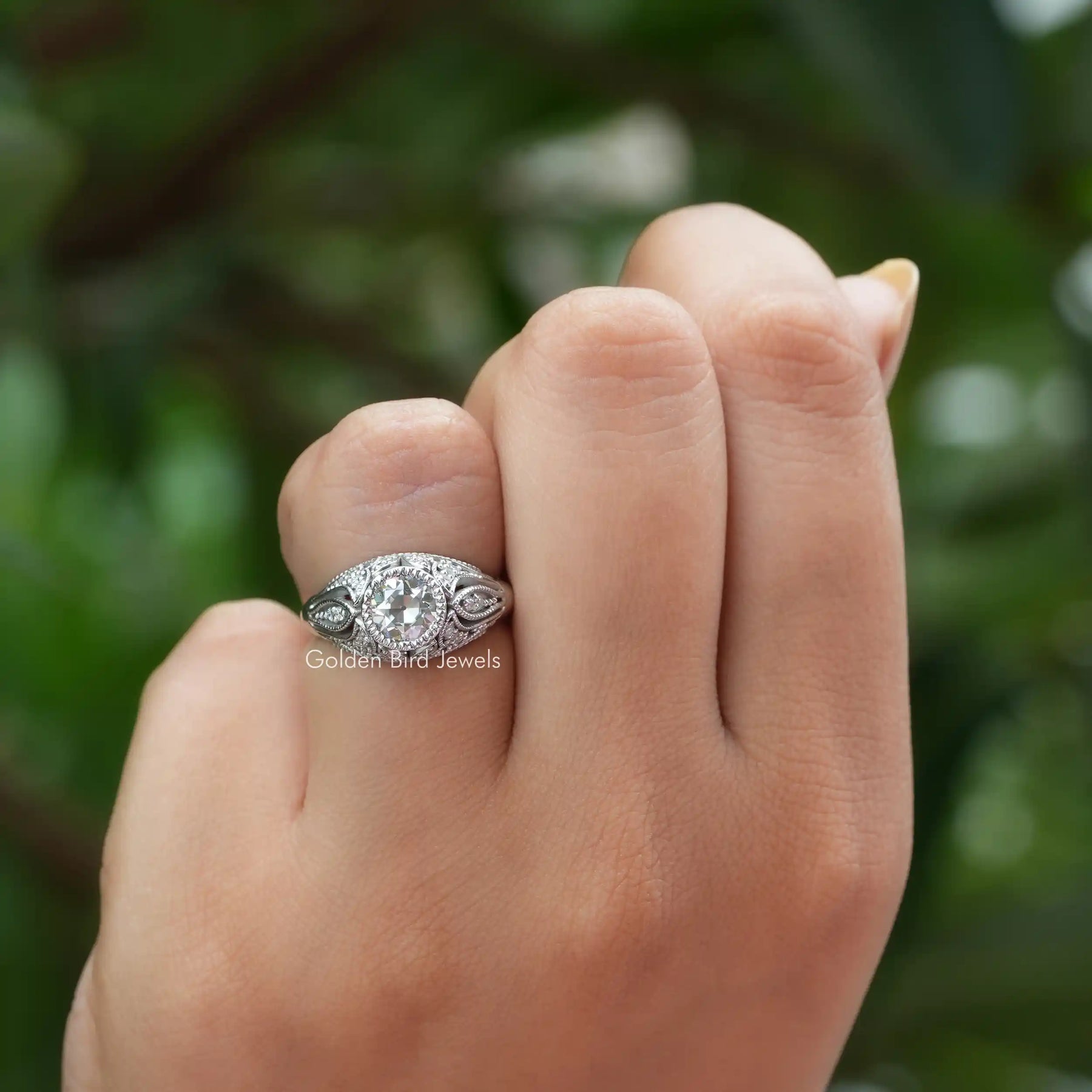 Moissanite best sale anniversary ring