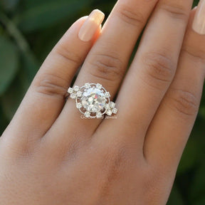 [Round cut Proposal ring made in VVS clarity moissanite]