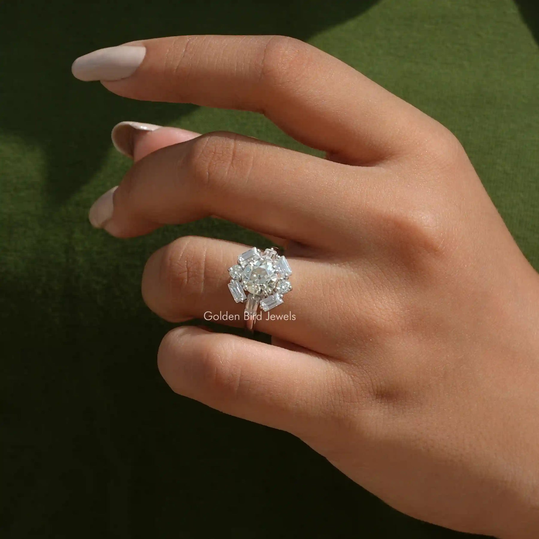 [Moissanite Old European Cut Round Halo Engagement Ring]-[Golden Bird Jewels]